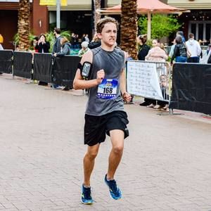 Meet your Posher, Logan